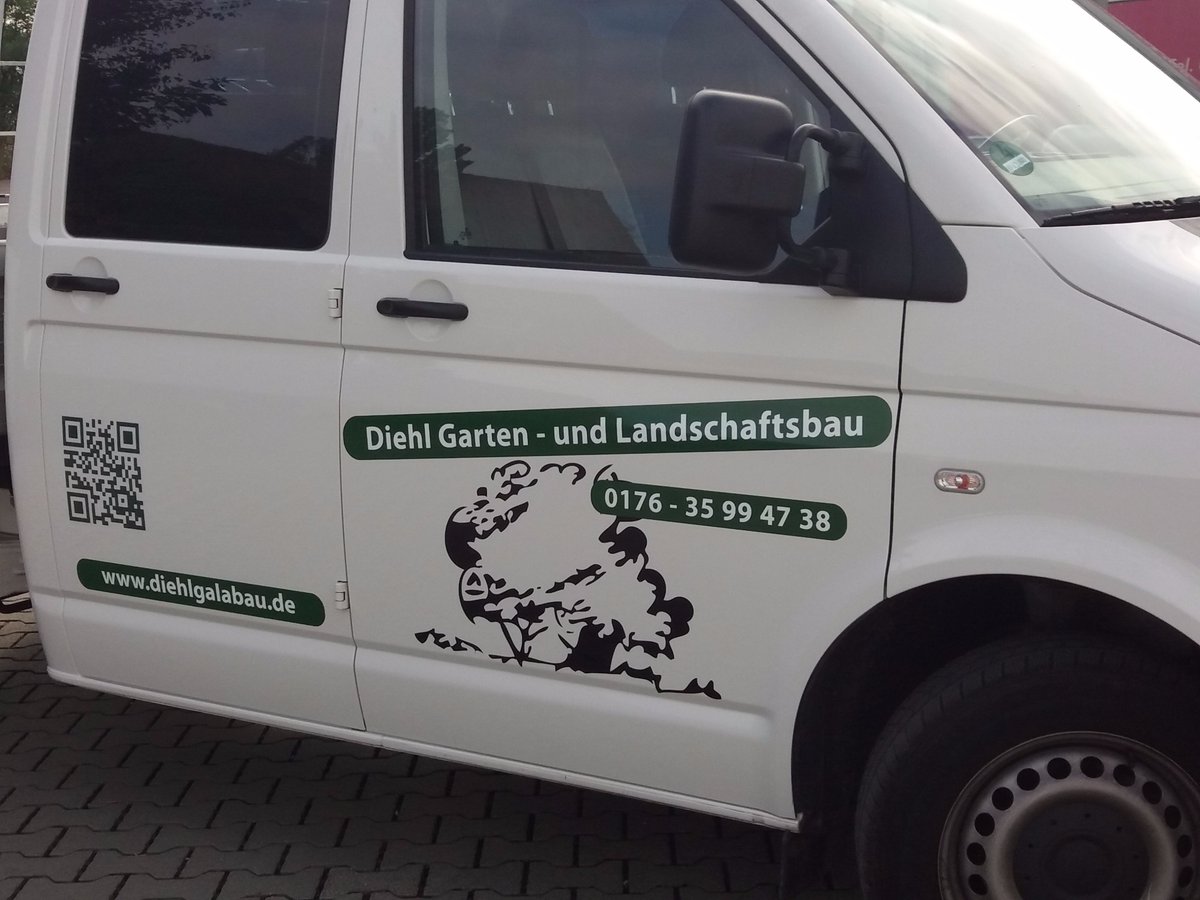 facebook.com/PinstripeWerbe…
#Werbetechnik #Fahrzeugbeschriftung #Werbung