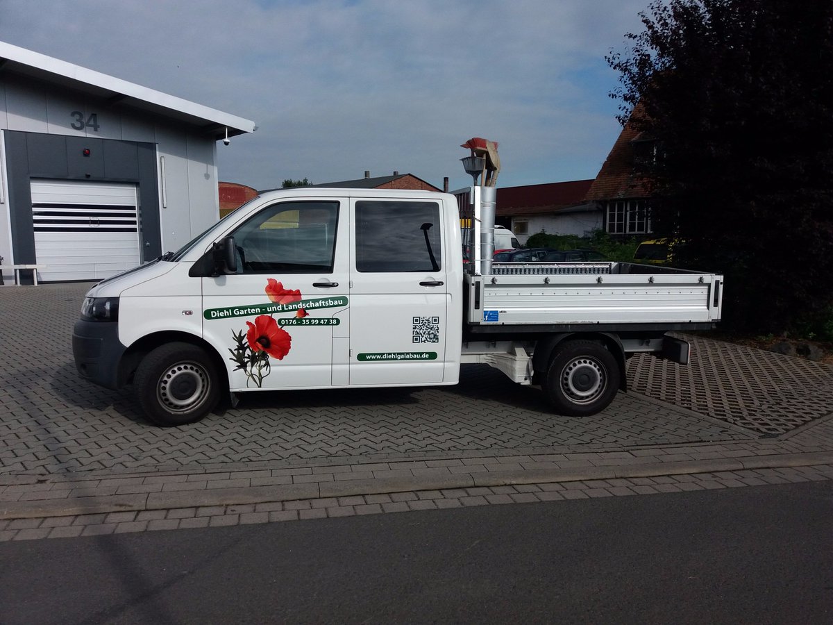PinstripeW's tweet photo. https://t.co/p5gOc4K21B
#Werbetechnik #Fahrzeugbeschriftung #Werbung https://t.co/pCdnSHWyin