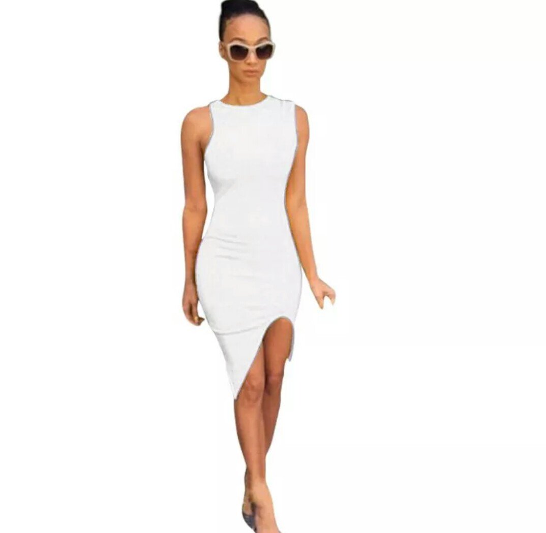 Labryes's tweet image. VESTIDO
19 euros
Modelos, además de las imágenes, en colores beis y amarillo 
Tallas S, M, L o XL