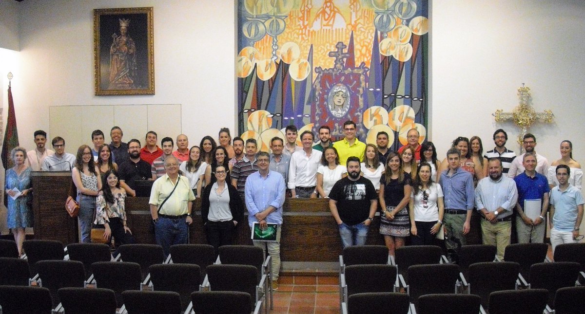 Concluye en la Agrupación el I Curso Universitario de Formación Jurídica Integral en Gestión y Admón. de Cofradías.
agrupaciondecofradias.com/concluye-en-la…