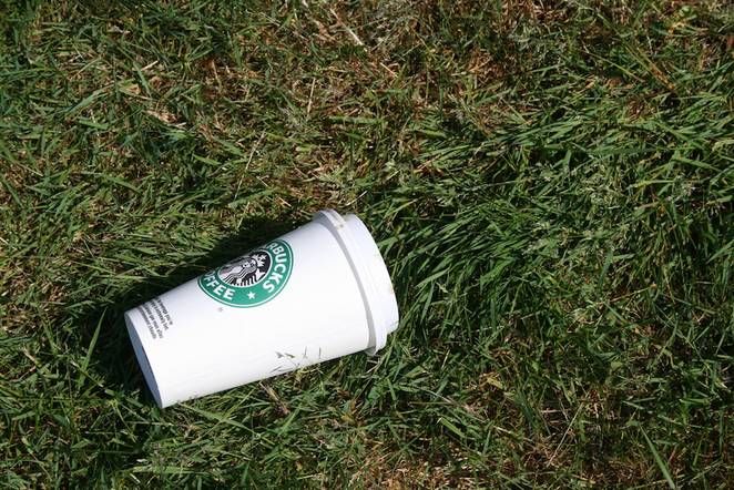 Starbucks cups are not recyclable, which means 4 billion go to landfill each year buff.ly/2txK6kt