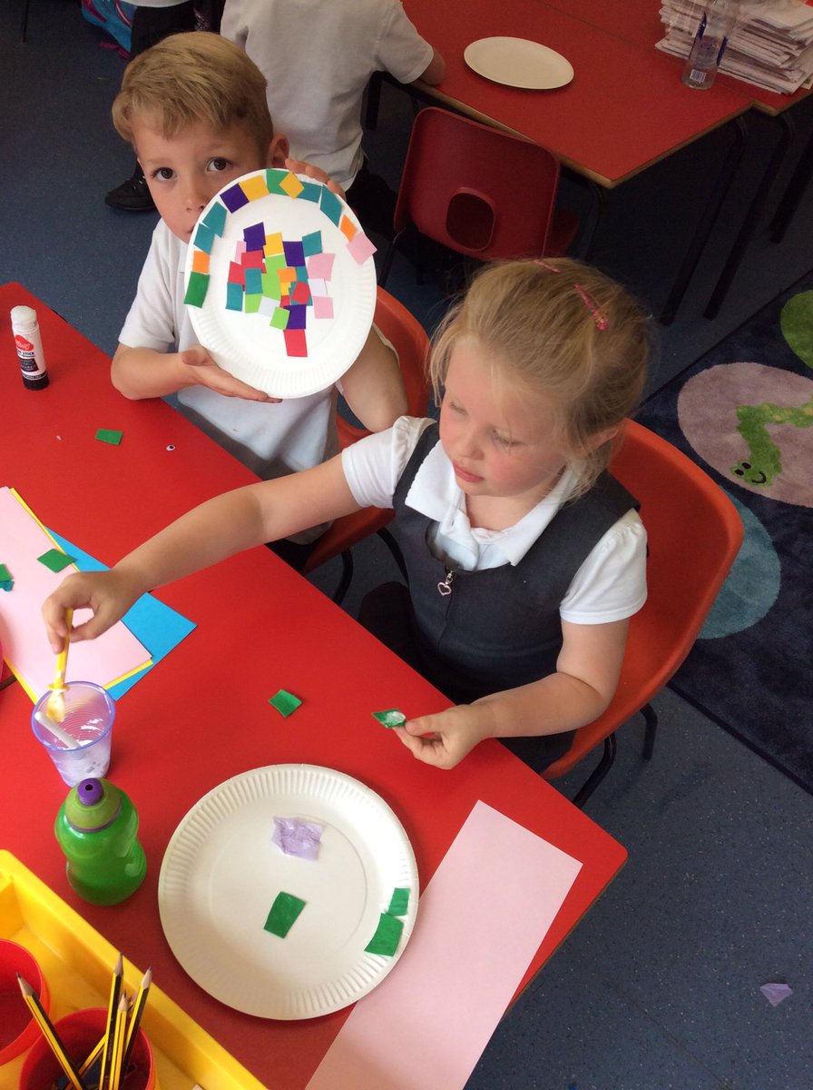 Miss_Wheatcroft's tweet image. Decorating our snail shells this afternoon!