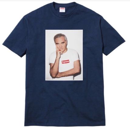 cVm8zMiYZgCVcYy's tweet photo. Supreme × Tシャツ・カットソー
本日のプレゼント企画です！ 参加条件は当アカウントのフォロワー様、当ツイートをリツイートしていただいた方に限ります！ 当選された方にはDMでご連絡しますね 完全無料でプレゼントできますので、ぜひご参加ください😊 https://t.co/qkhWzJy2fE