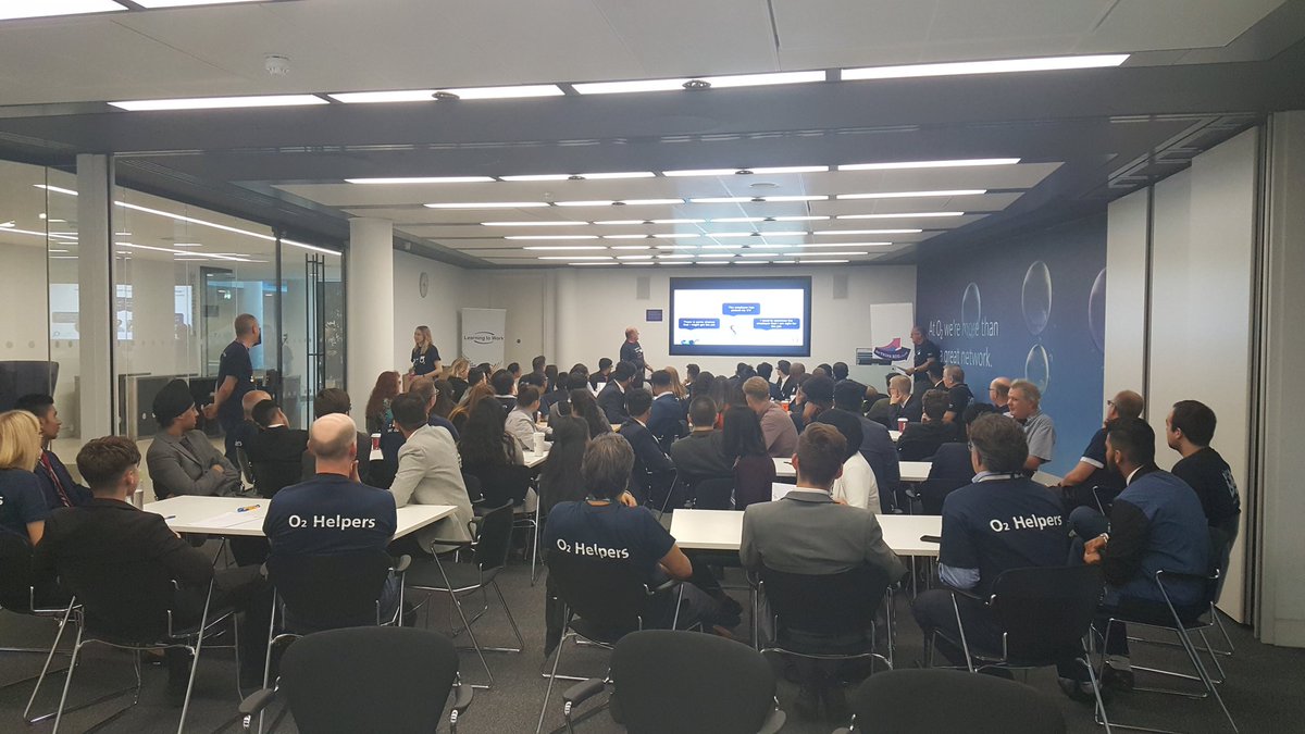 Signing in complete! Event up and running #skillsfortheworkplace #interviewtechniques #speednetworking #bringingSTEMalive @O2UKThinkBig