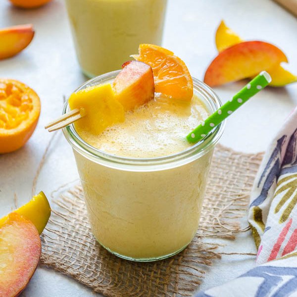 TheFlexitarian's tweet photo. Peach Mango #Smoothie @flavorthemoment in #MeatFree #MeatPlan https://t.co/X18dDgSm9b #breakfast #vegan #flexitarian https://t.co/j2n2rVjJOP