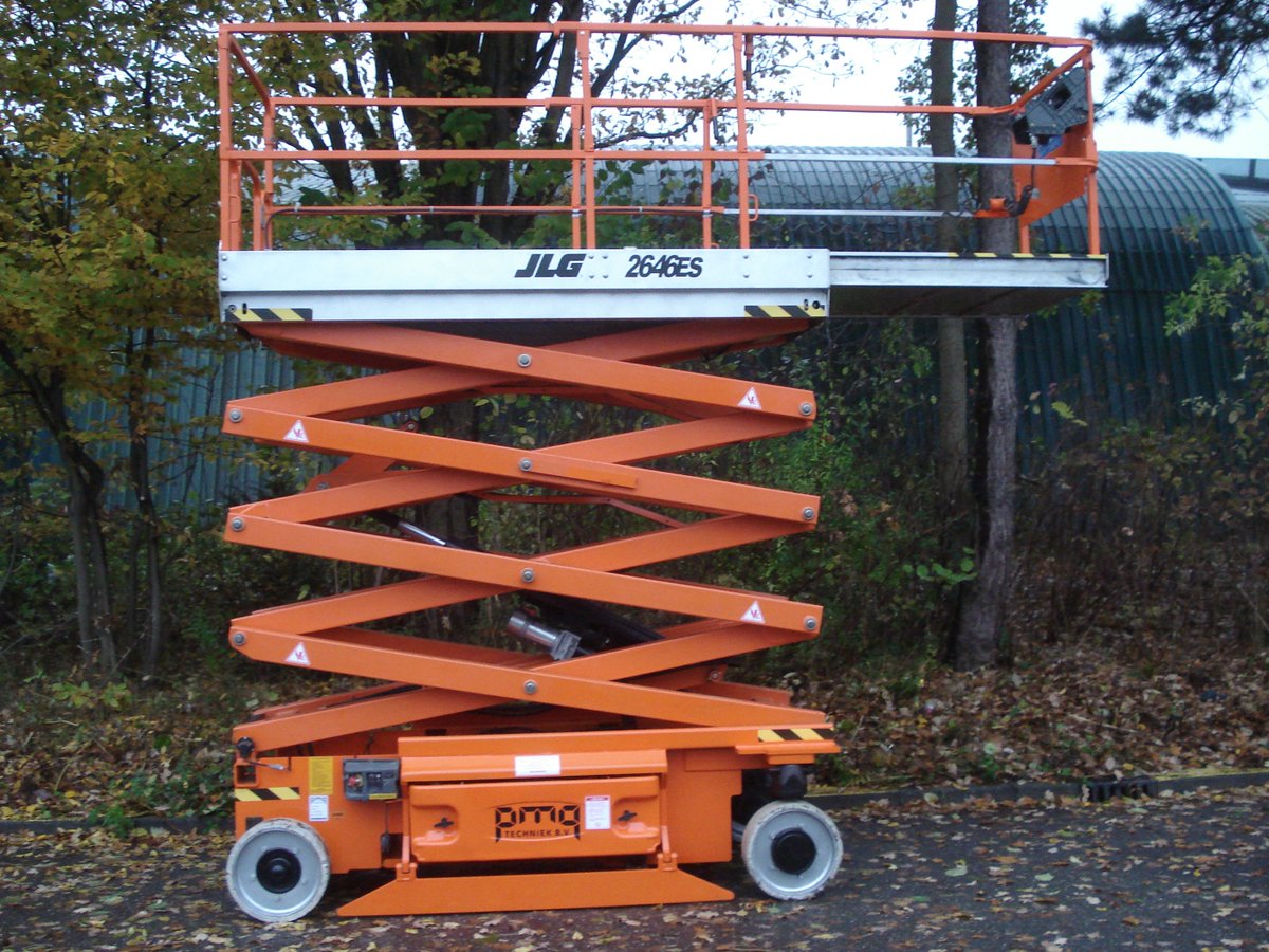 PMGTechniek's tweet photo. W.E.G. Barten Den Bosch B.V. kiest #JLG #2646ES Top machine, Bedankt mannen https://t.co/8LPAZB6Y5b