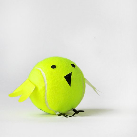 Chicken or Tennis Ball - you know which one you'd rather be served for your Sunday lunch! #Wimbledon