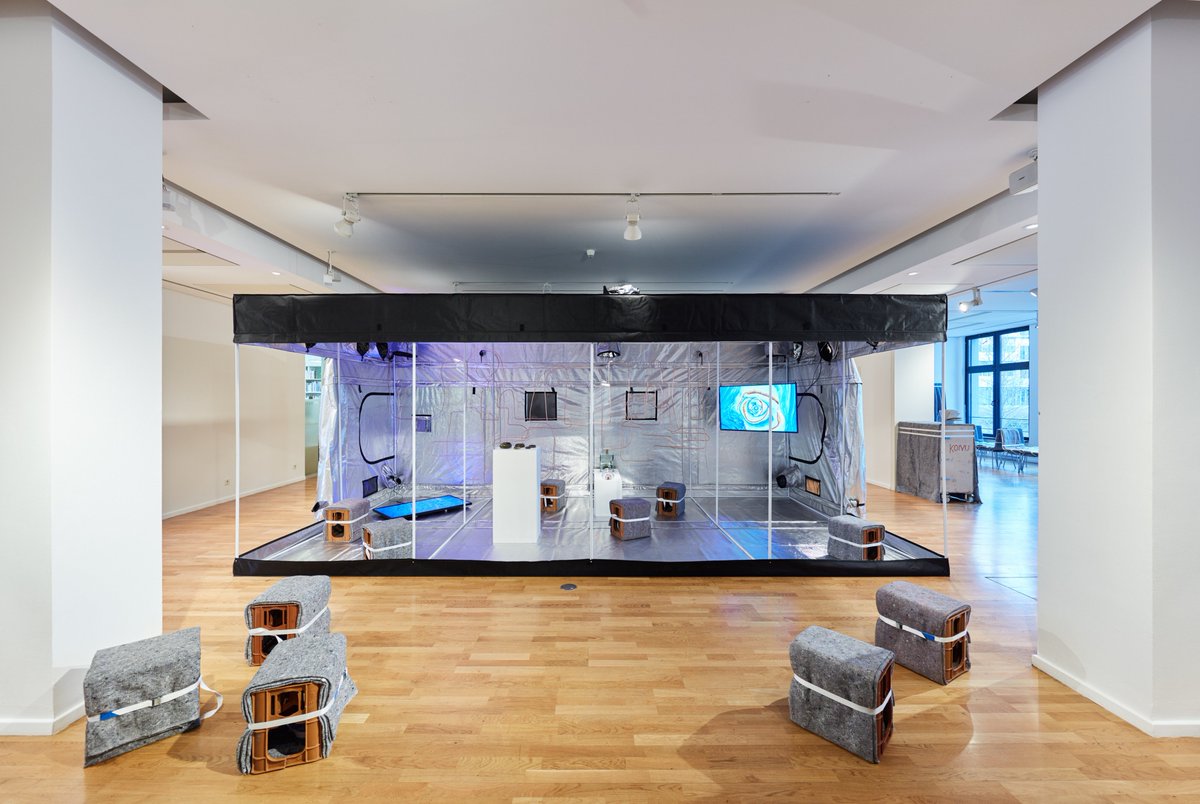 finnlandinst's tweet photo. Installationen von @tuomaslaitinen und #raumlaborberlin sind noch bis Donnerstag im @finnlandinst zu sehen! @MobileHome2017 #mobilehome2017 https://t.co/73ag9c9afA
