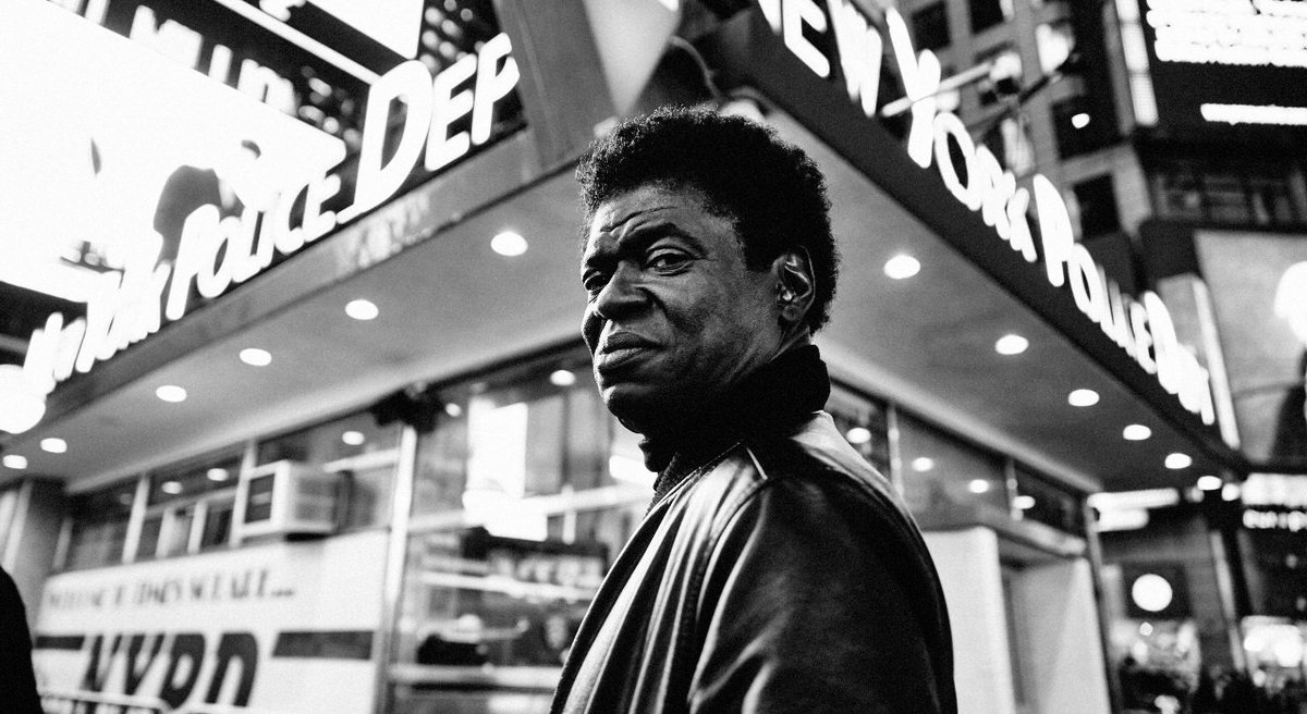 Against all odds <a href="/Charles_Bradley/">Charles Bradley</a> IS BACK! playing in #London on 15th December! Tickets on sale 5pm today👉 goo.gl/tFU1PS
