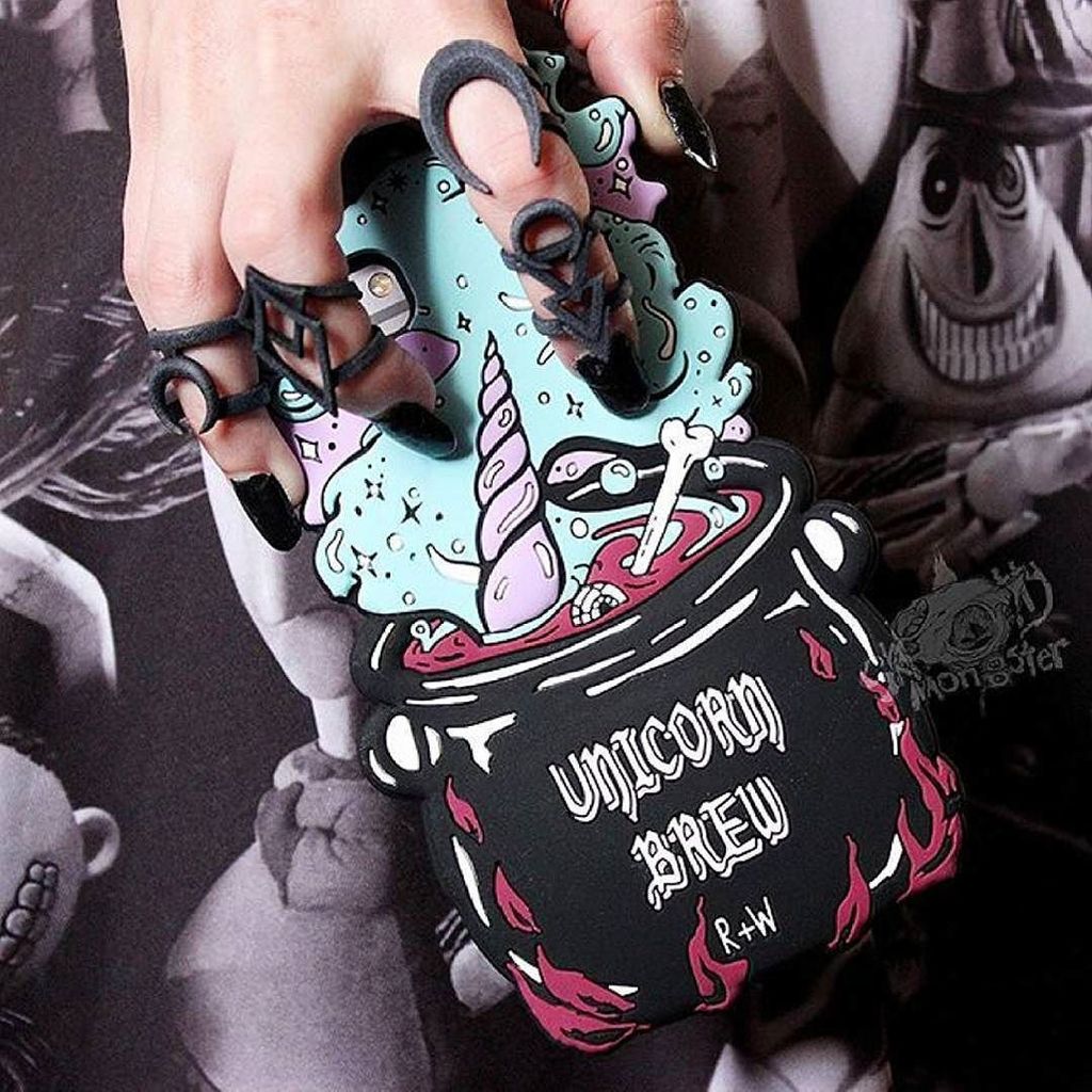 RogueAndWolf's tweet photo. How cute our 'Unicorn Brew' phone case looks like? 💞😍💕
Who got it already? 👿
-
-
-
#rogueandwolf #unicornbrew #uni… https://t.co/rTV5kZoYhs https://t.co/gffAL6OzlA