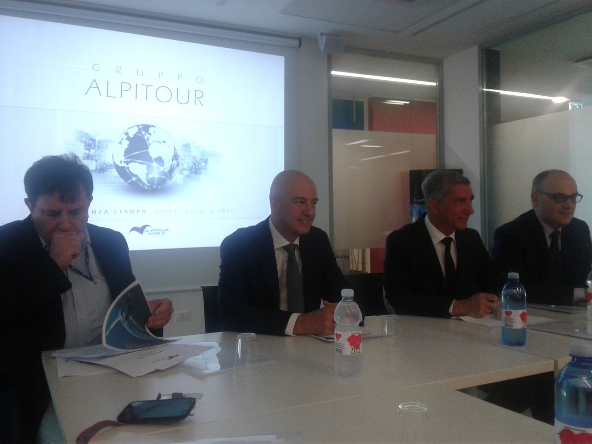 laura_dominici's tweet image. Estate @AlpitourWorld si è mossa prima +20% #advancedbooking #AlpiLive @GvLive