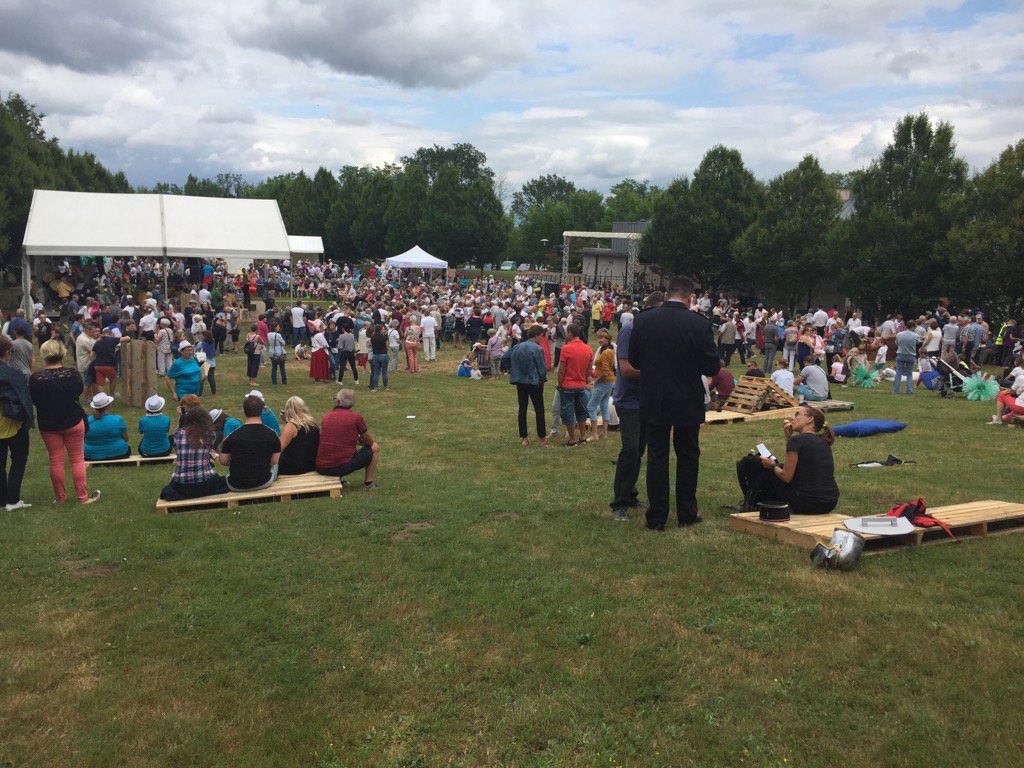 Des milliers de visiteurs au festival de musique d'#Attignat #Ain. <a href="/leprogresain/">Le Progrès Ain</a> <a href="/Departement_AIN/">Département de l'Ain</a>  <a href="/auvergnerhalpes/">Auvergne-Rhône-Alpes</a>