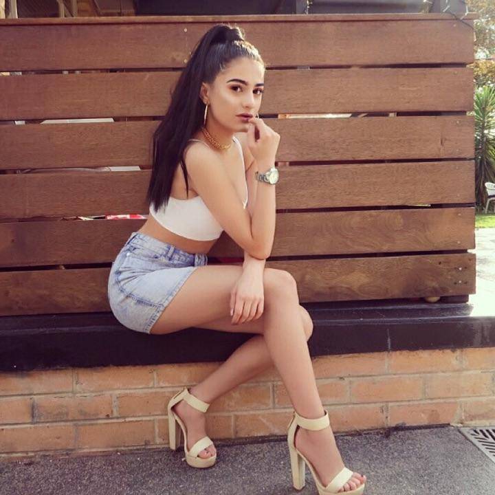 CjayMone's tweet image. 🙌 YASSS It's time for a great show Mimi Nicole👸🏻:I love you all❤🙃 
liveme.com/media/play/?vi…