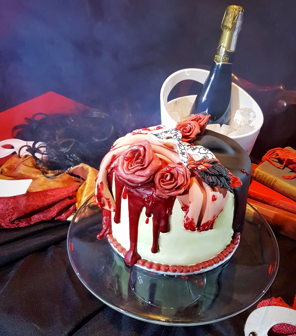 #JackTheRipper #designercakes #cakedesign #cake #dripcake #cakes <a href="/punchlinetheatr/">Punchline Theatre</a> #BaronsCourtTheatre <a href="/CurtainsUpW14/">The Curtains Up</a>