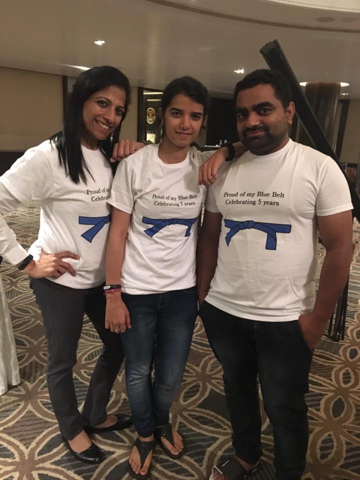 CatalystOne_S's tweet photo. How does your company celebrate work anniversaries? We mark 5 years with blue belts, this time to 3 awesome #HRtech ninjas. #HR #culture https://t.co/4uxsLf9Rnk