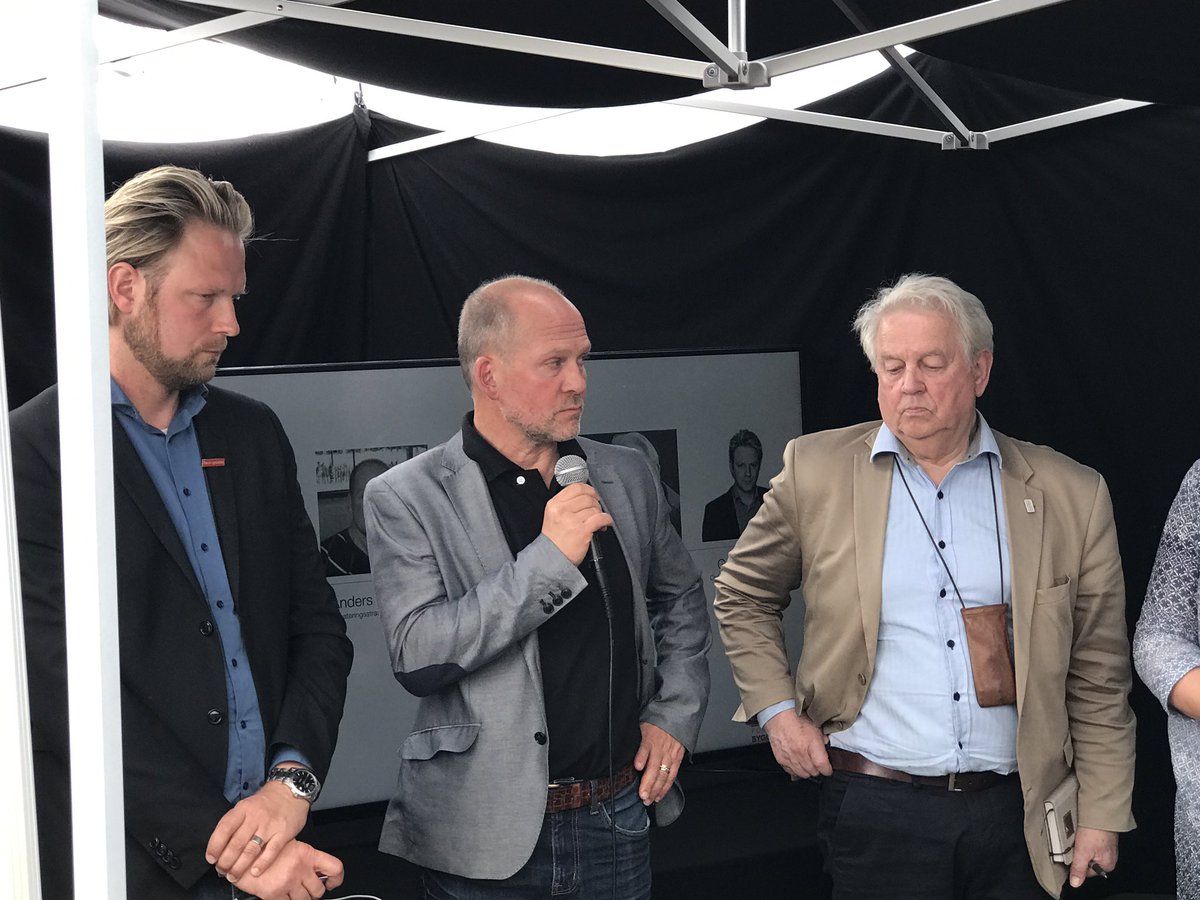 #byggemenskap kan vara ett sätt att bygga på hela #gotland och inte bara i heta #visby tror Anders Lindholm från region #gotland