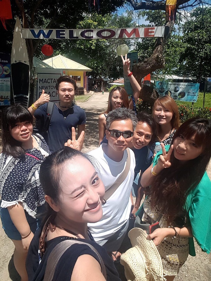 nsmr916's tweet photo. ここだから言えるけど、台湾人って死ぬほど優しいし、おもしろい!
俺が気があう人は台湾人が多い!
#台湾人8人 #日本人一人旅
#FromCebu!! https://t.co/S1aQYvErYx