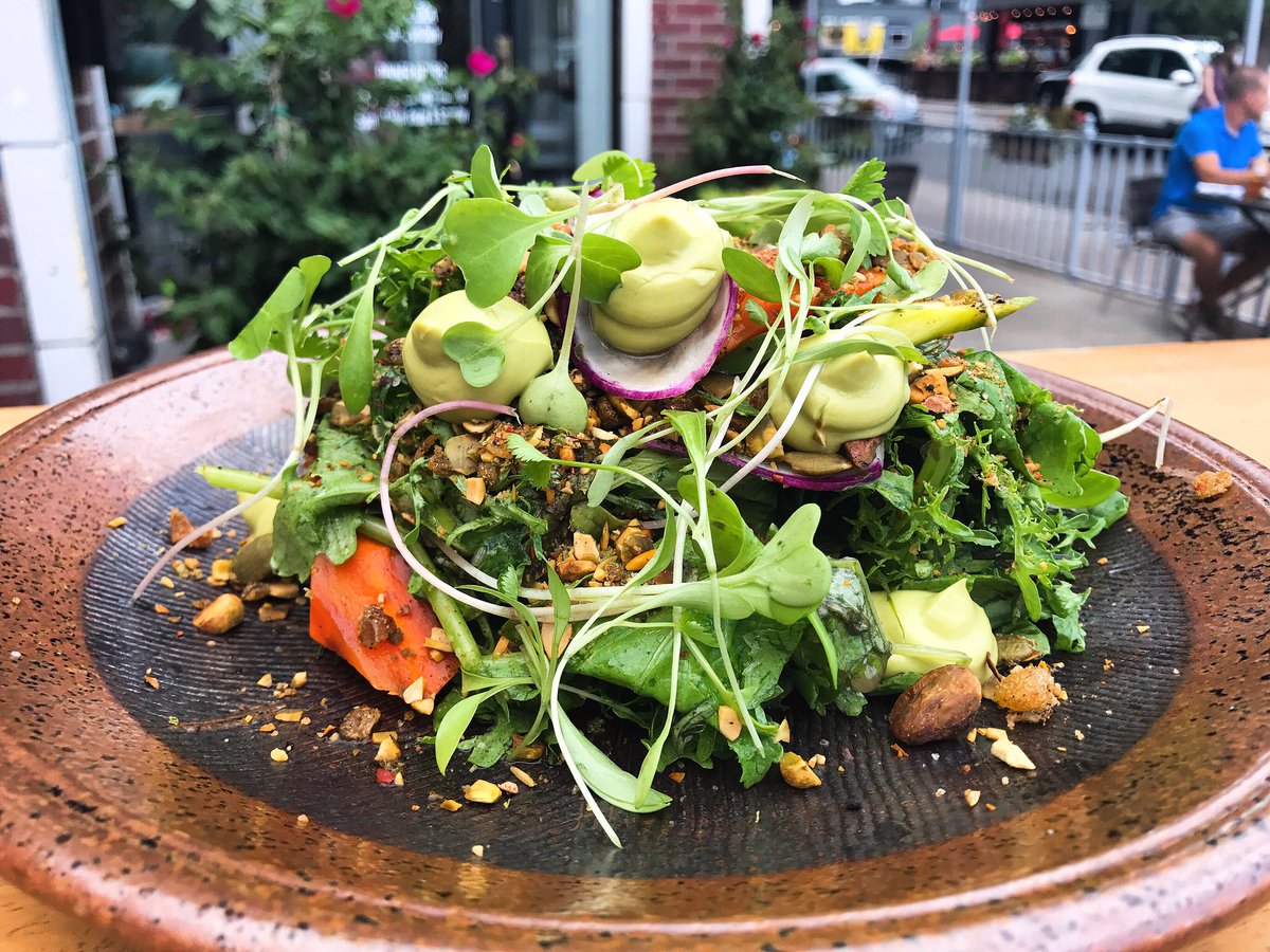 Ensalta de Casa, almost too pretty to eat! #SeñorBear 💚