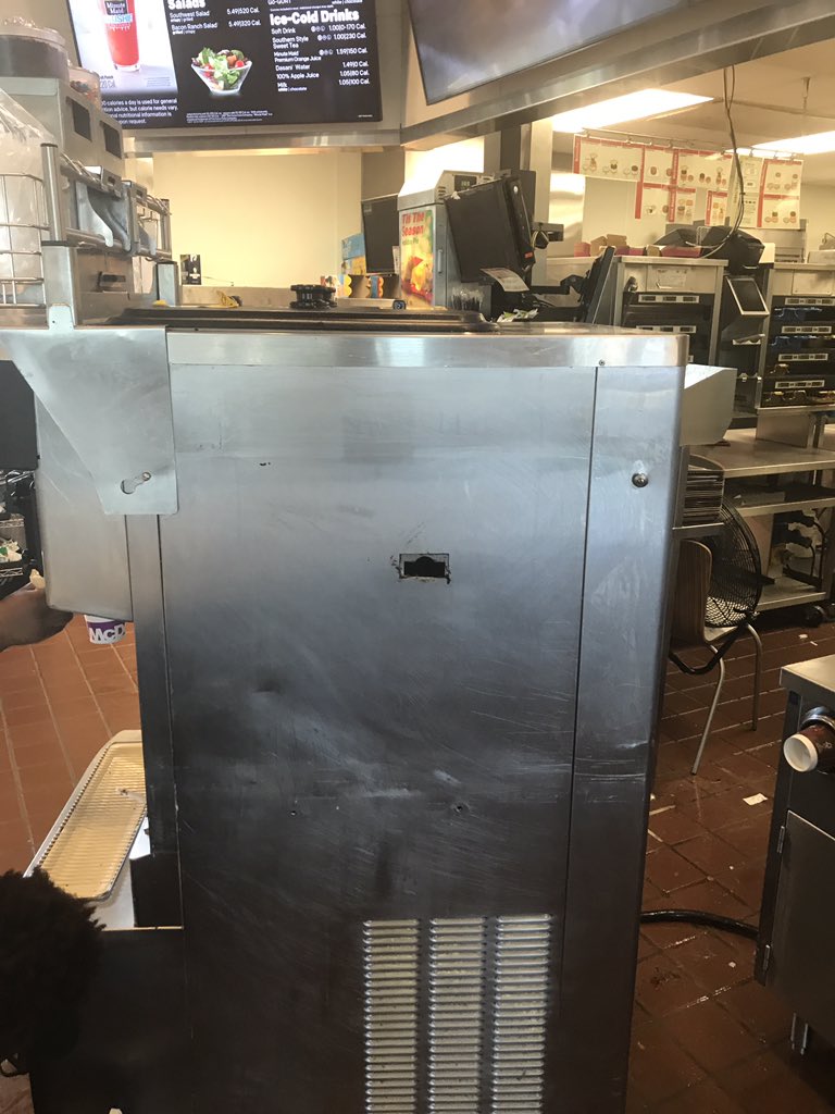 View image on Twitter