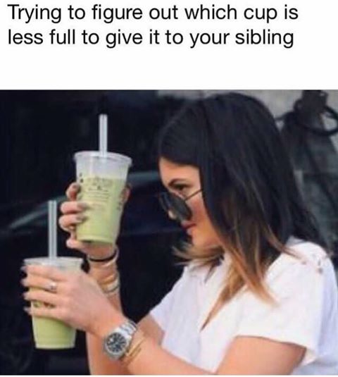 WhatsTrending's tweet image. #SiblingProblems 😂 @KylieJenner