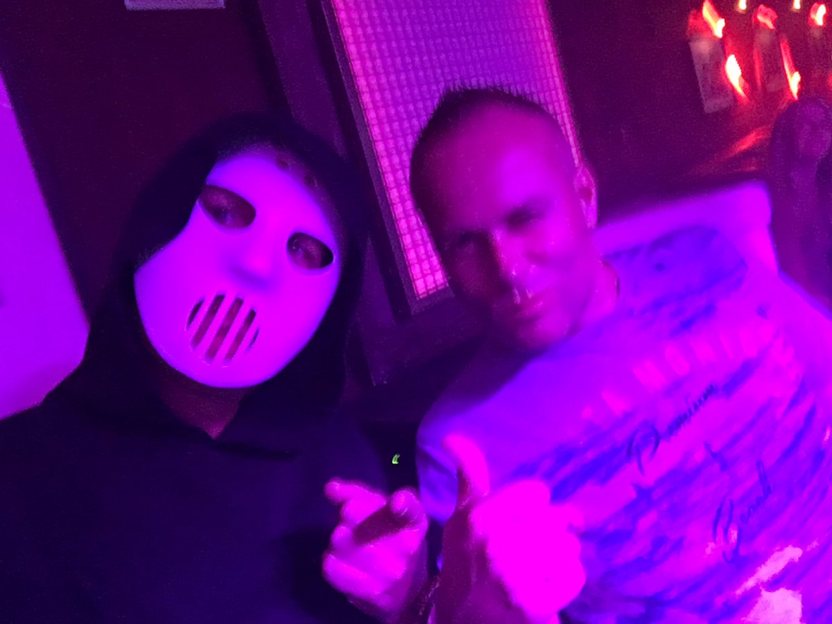 With bossman Eelco at Alcatraz Lloret de Mar 🤘🏼 https://t.co/AVOLTxLqDr