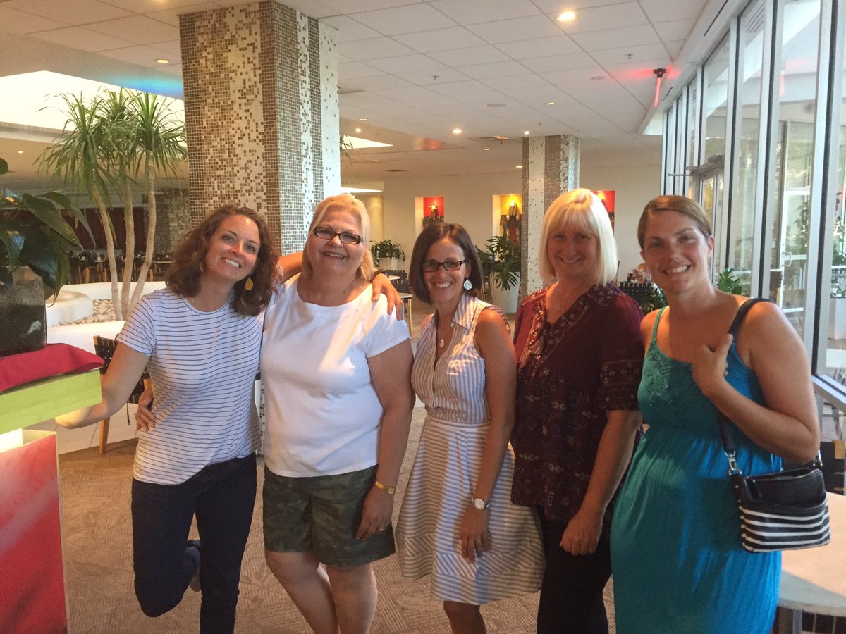 MmeHayles's tweet photo. #lshspride at #NTPRS17 Love my squad!!! But where is @senorjordan ??? https://t.co/kvdf9S4LnX