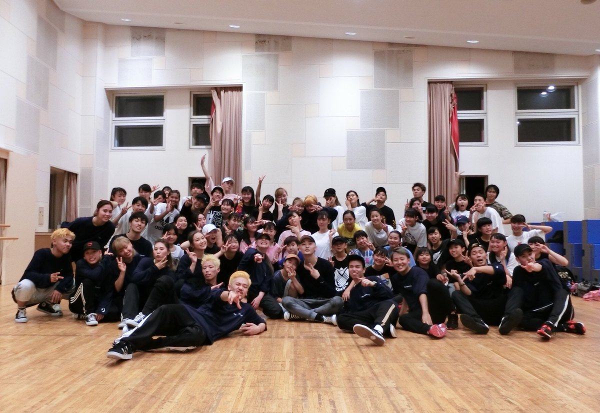 moonlightcrew16's tweet photo. 7/17 (mon)
Moonlightcrew WORKSHOP に参加してくださった皆様。本当に沢山の方に来て頂けて大盛況で終えることができました。
最高に熱い空間を共有でき、とても光栄です。crew共々感謝しております✨🙇🏻‍♀️💕
ありがとうございました！！ https://t.co/e1Ikbux4lw