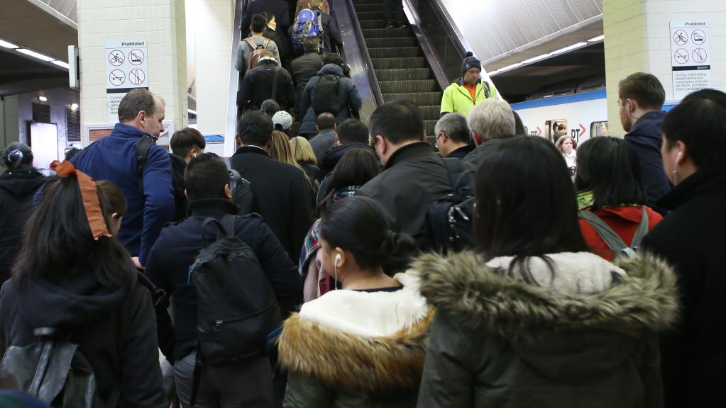 The State Government is sitting on a report on how the mess that is the #BoxHill interchange can be improved. bit.ly/2ux6ahR