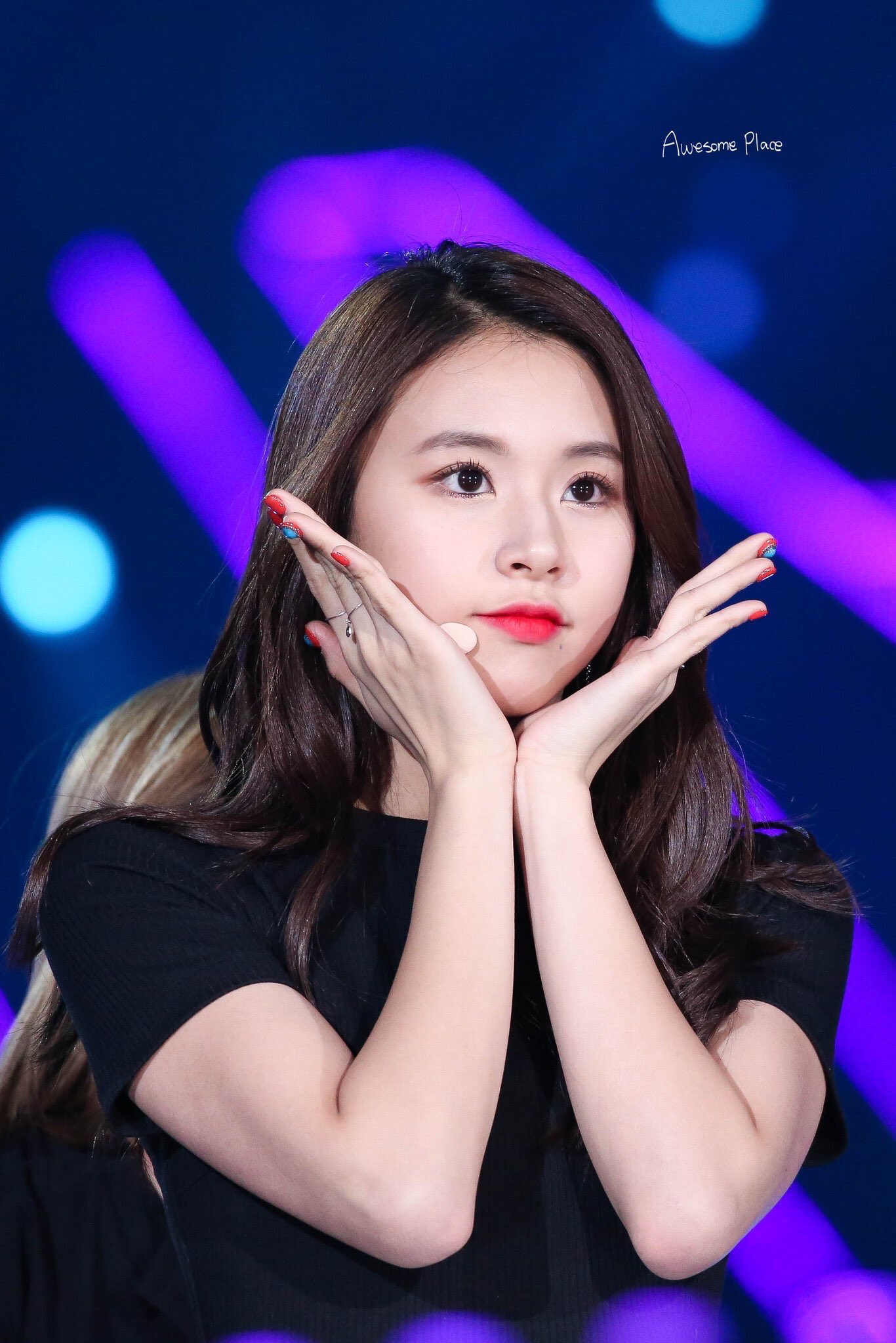 TWICE チェヨンがLIVEで投げたブレスレット 【ガチ】