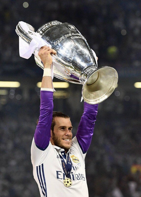 HAPPY 28th birthday to Gareth Bale.....By God\s grace Injury go misplace your address this coming season. LLNP 