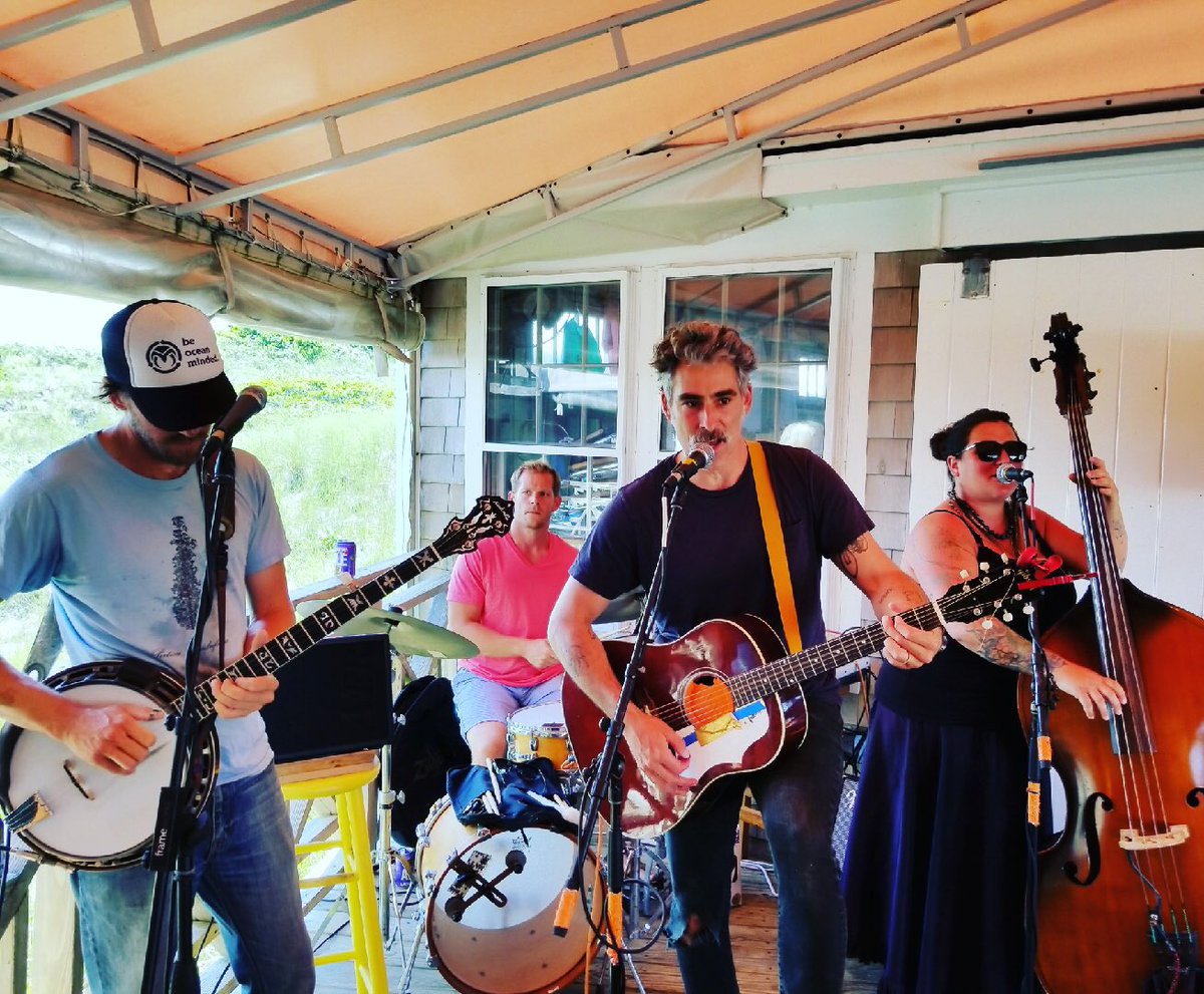 Buckle &amp; Shake live tonight at Faregrounds... come out and see this rockin cow punk band... 8-10pm