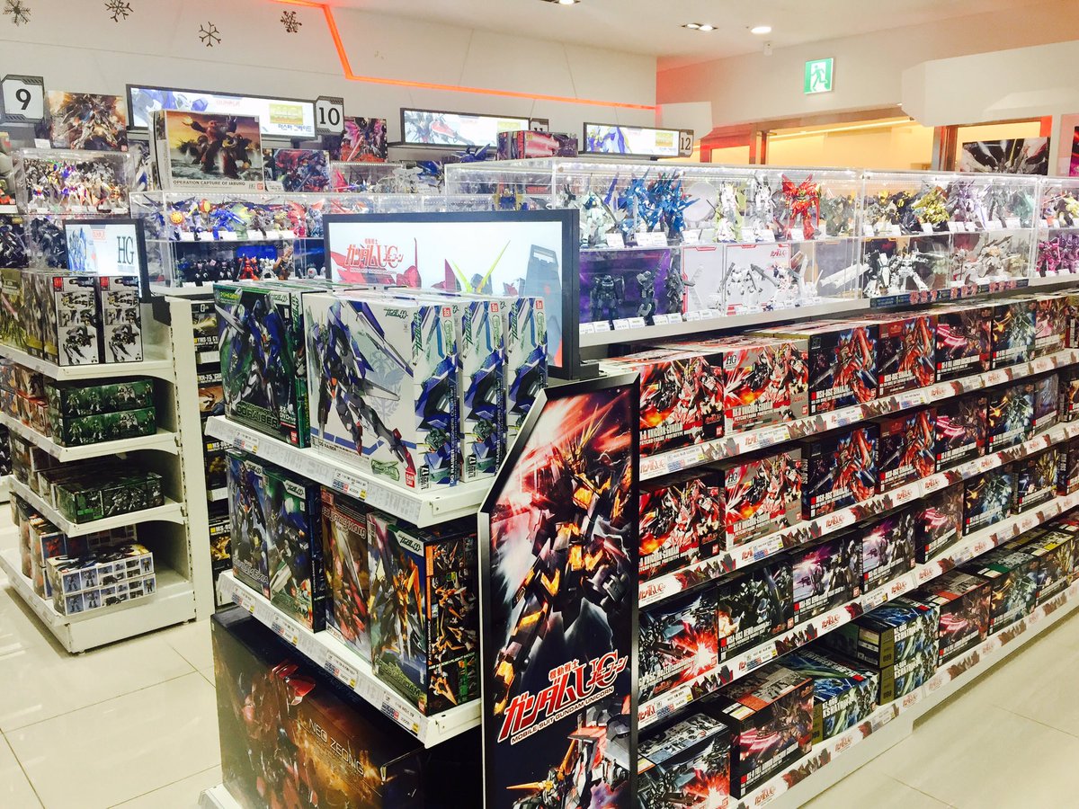 O Xrhsths ガンダムグッズ専門shop G作戦 Sto Twitter 昨日は打ち合わせの後 韓国の Gundam Base へ 売り場面積は 東京の家電量販店のガンプラコーナーの方が広く充実していますが それでも日本以外でビジネスとして成立するのはガンプラの人気の強さを物語ってい O Xrhsths ガンダムグッズ専門shop G作戦 Sto Twitter 昨日は打ち合わせの後 韓国の Gundam Base へ 売り場面積は 東京の家電量販店のガンプラコーナーの方が広く充実していますが それでも日本以外でビジネスとして成立するのはガンプラの人気の強さを物語ってい