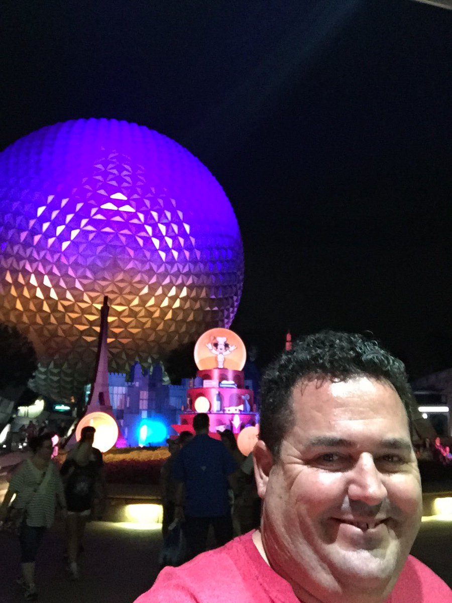 ScottRSmithPR's tweet photo. Can we though go back to reworking Epcot and build it back up to its greatness? #makeepcotgreatagain #D23expo #epcot https://t.co/bgDO2gKZkr