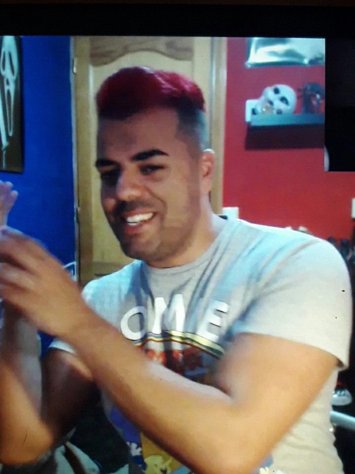sarita103837747's tweet photo. #youmanrojo MUUY GUAPOO!!! https://t.co/0imBLU2OvV