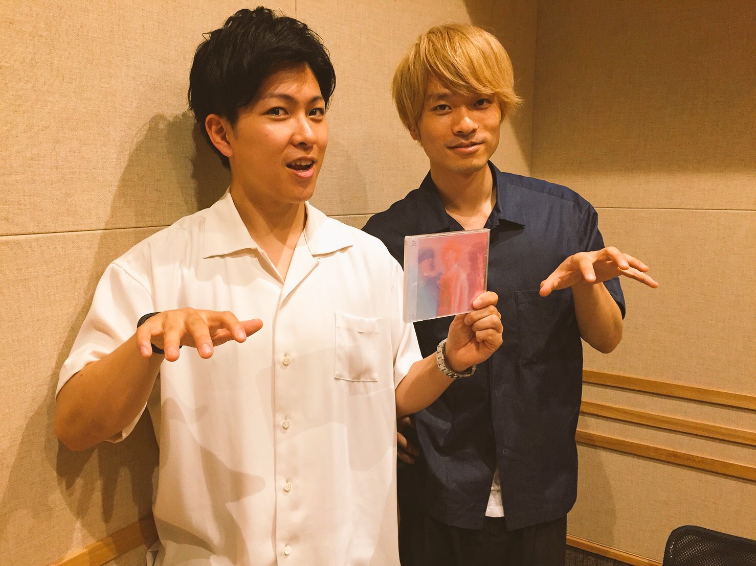 小川貴之 Sumika 在 Twitter 上 Weaverのmusic Believer 出演させていただきました やっと杉本さんに会えてとても嬉しい 鍵盤あるある最高 笑 Familiaについても沢山お話できました こちら来週も出演 放送日も地域によって違うので詳細を是非チェック