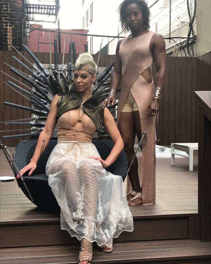 adriennethe10's tweet photo. #Royalty. #DaenerysTargaryen #Missandei #GOTbbq @k_lavenne @hbo #GameOfThrones #WhoYaWit https://t.co/G8kFK3kXhi https://t.co/yUjdx3RHks