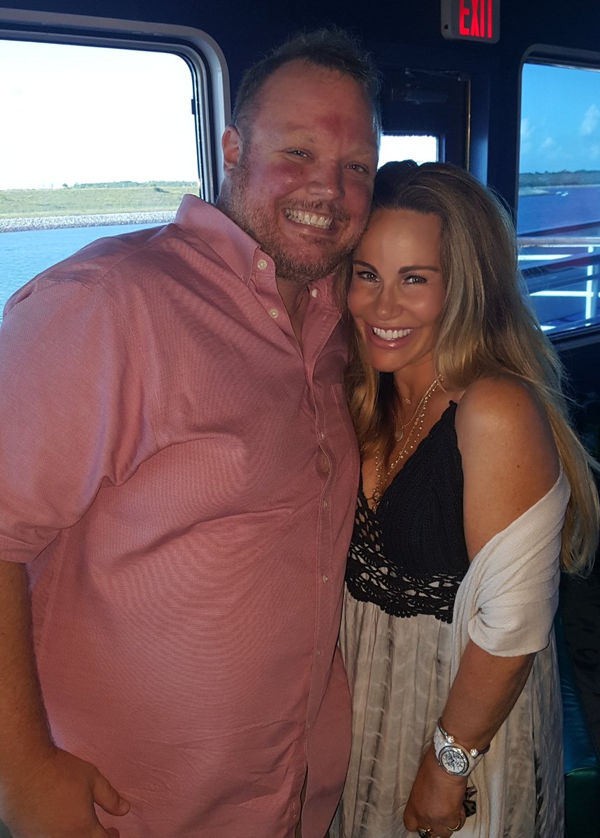 80's in the Park On the Seas Meet and Greet with Tawny Kitaen @ucfpete8 <a href="/Tawny_Kitaen/">Tawny Kitaen</a>  <a href="/Florida_Today/">Florida Today</a>  #videovixen #hereigoagain #80s