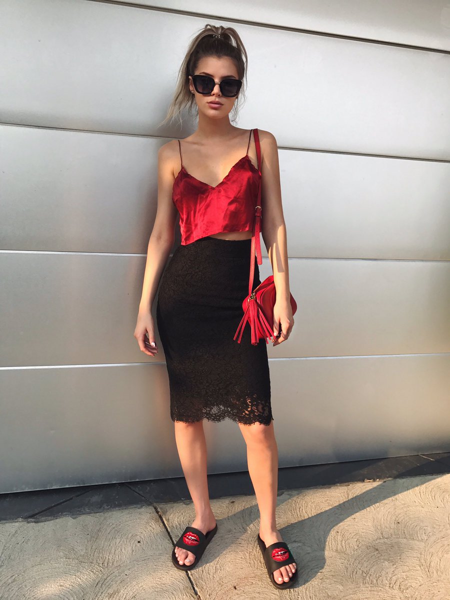 alissa violet on twitter strollin