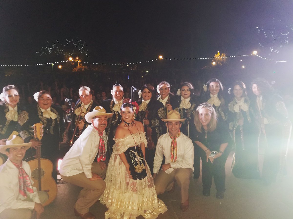 Thank you <a href="/MariachiDivas_/">Mariachi Divas</a> for another amazing show tonight at #LevPas