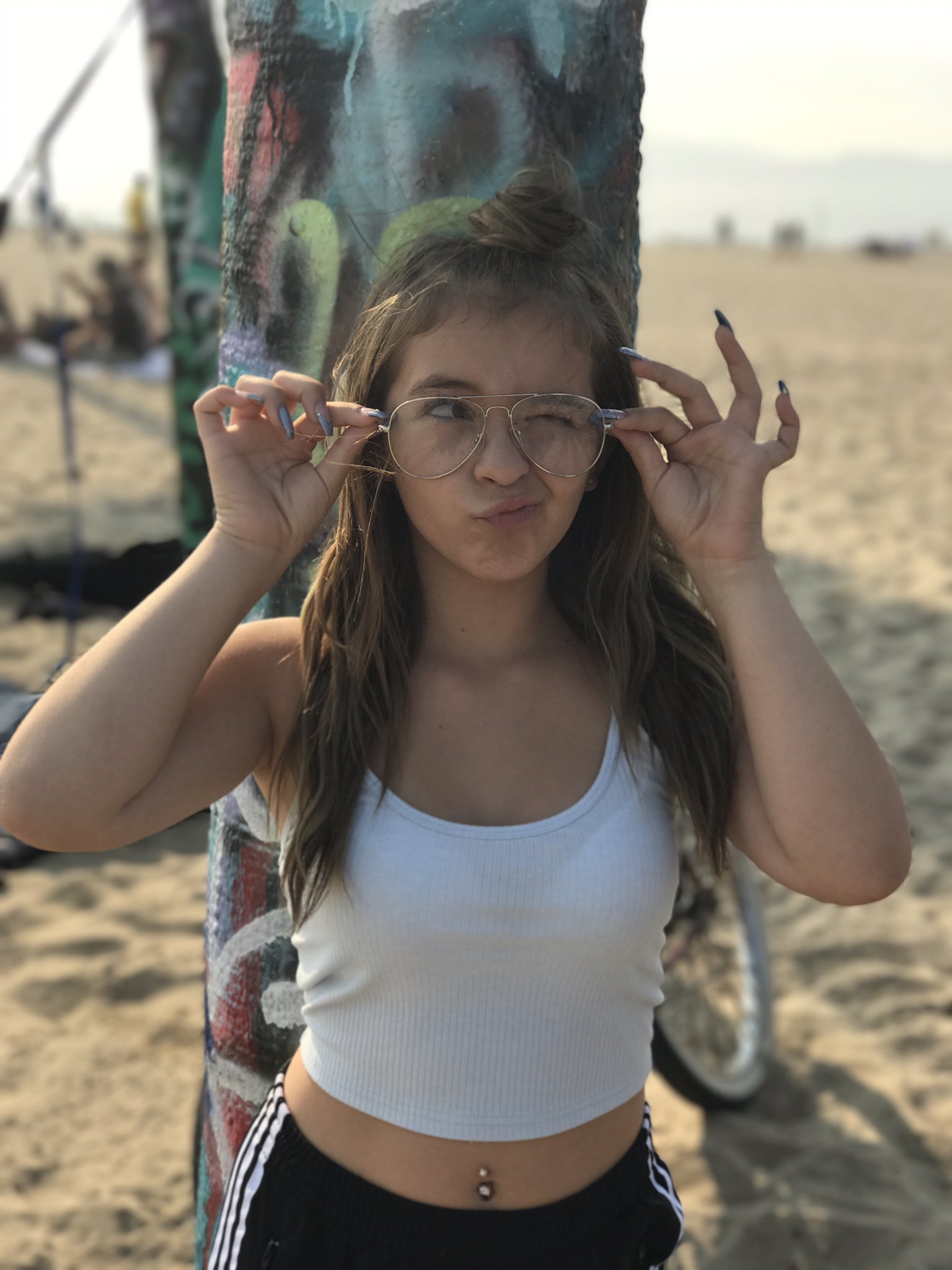 Danielle Cohn💛 On Twitter Venice Beach 🌴☀️