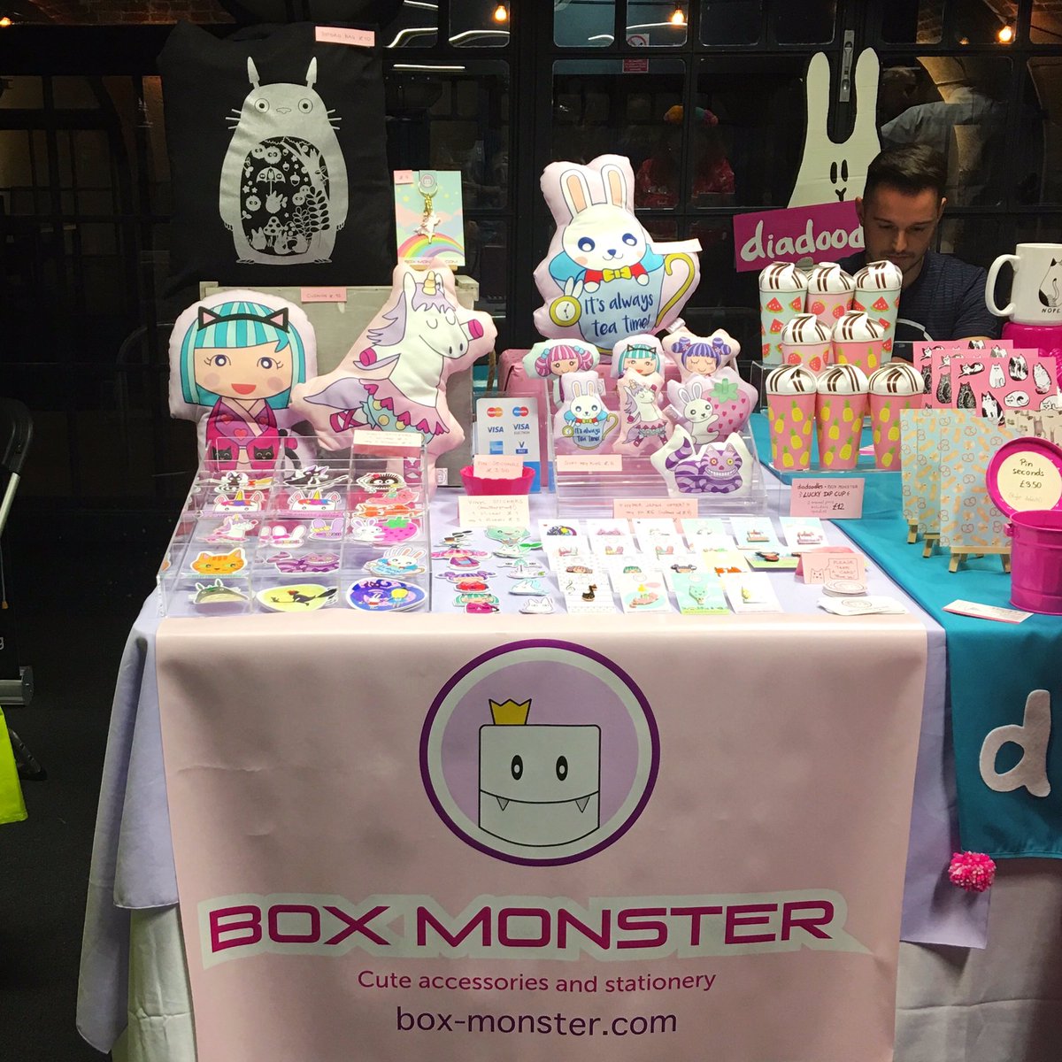 boxmnstr's tweet image. Last day of #Hyper Japan! Can't wait for another exciting day! 💗 pop around and say hello if you're there too!