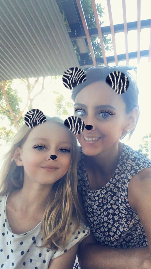 miss_russ_'s tweet photo. Had a great day with this little lady today #secondcousins #lagoonlife #swimming #actionshot #everythingsbetterwithatan https://t.co/Fqzs2dNN7h