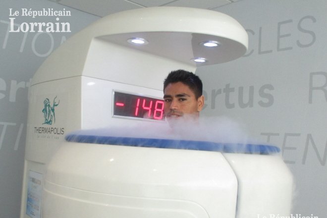 RLgallois's tweet photo. #Football @Ligue1Conforama #cryothérapie Le @FCMetz en bons thermes @PoleThermal #Thermapolis - https://t.co/8ivV8jCttj https://t.co/h929bMa2cW
