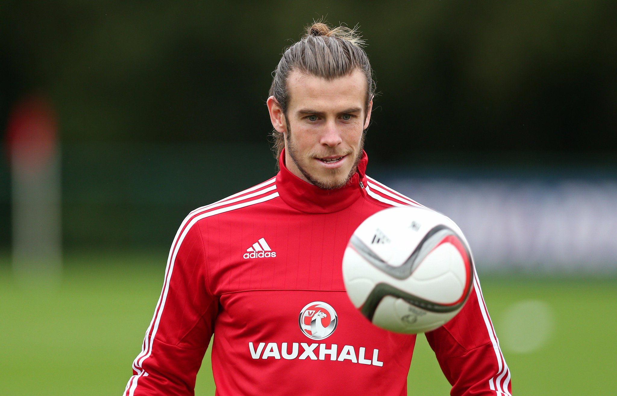 Happy Birthday to Gareth Bale    About:  