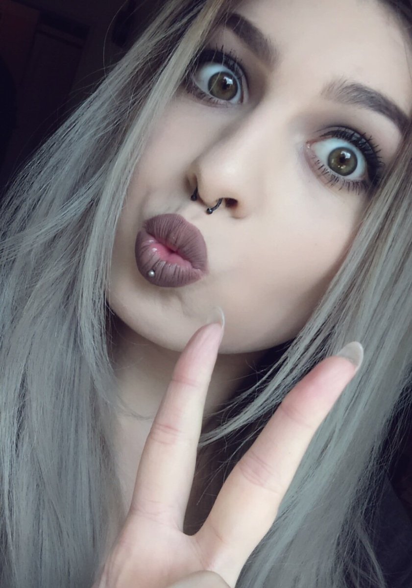 SunniScandalous's tweet photo. Ich wünsche euch allen einen gemütlichen Sonntag! 💕 #StayWeird #StayPo #HashtagJunkie | https://t.co/DBZbcjInSB https://t.co/kqr3HiLlLv