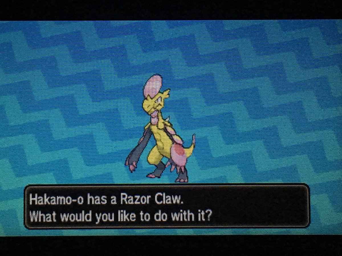 きい ジャラコ連鎖してみたら 22連鎖でジャランゴ色違い出現 本日2匹目の色違いです 急に運良くなってどうしたんだ私ｗ 本当はジャラコ色違い欲しかったけど 十分嬉しいです というか22連鎖の中で1回もジャラコ出なかったんだけど 出るものなので