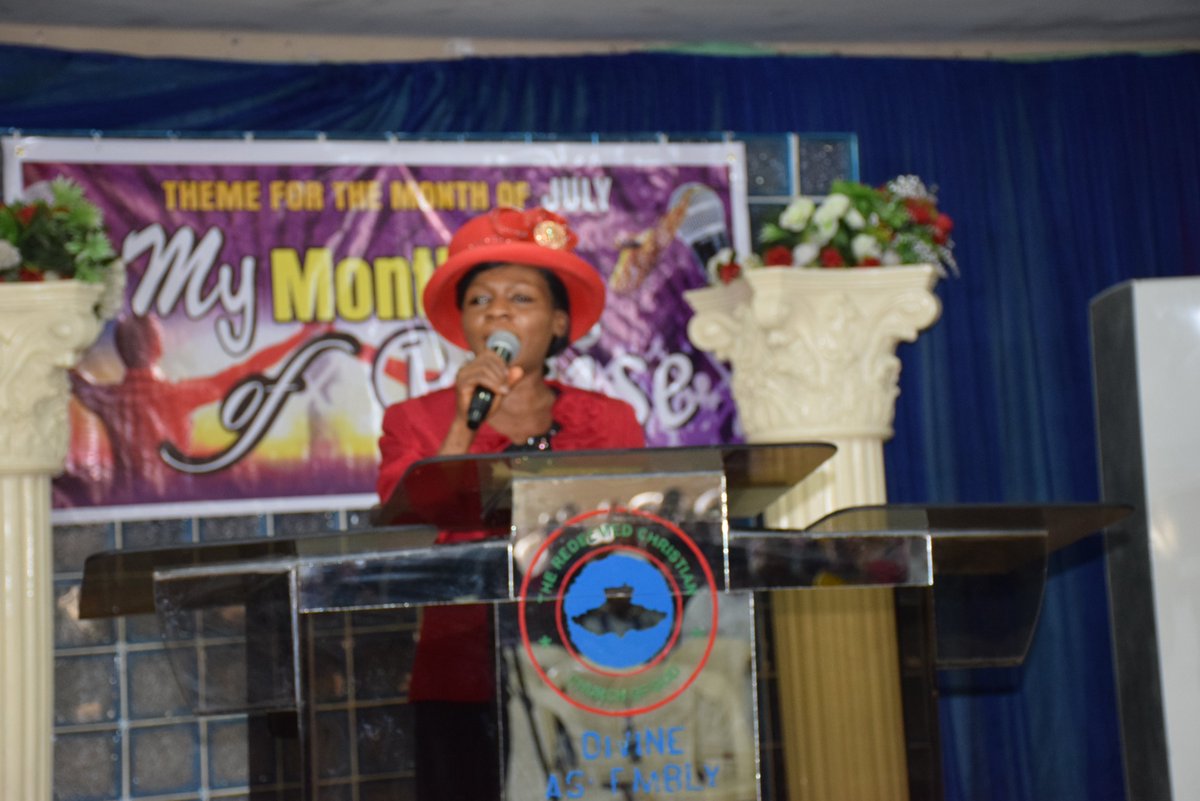RCCGDA_LP13's tweet photo. Be a blessing to your generation .....Reasons for empowerment
#GOODWOMENCONVENTION
#THANKSGIVINGSERVICE https://t.co/ijicVzhk0J
