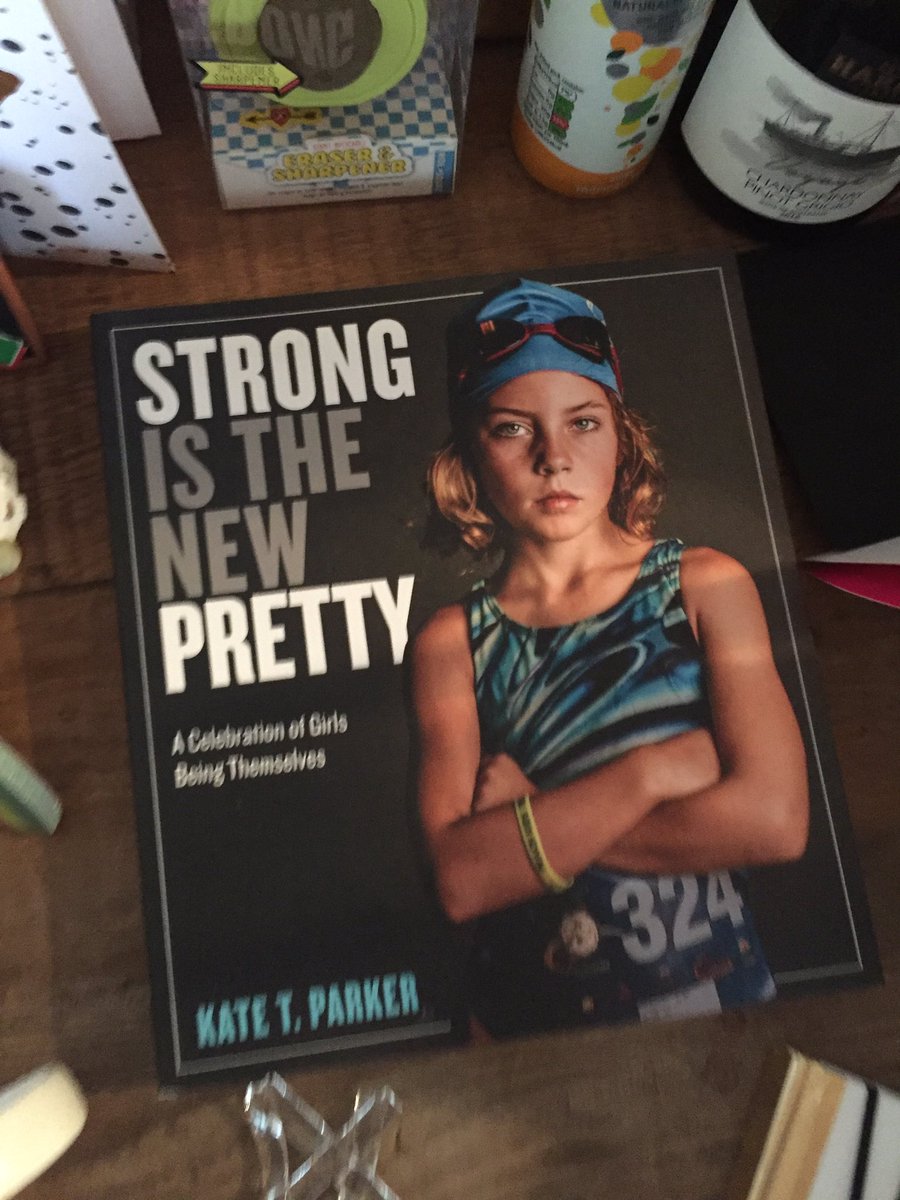 ChallengeFindr's tweet photo. Saw this and thought of you @challengesophie ... you would love this book #challengefinder https://t.co/AXjjNzOHtA