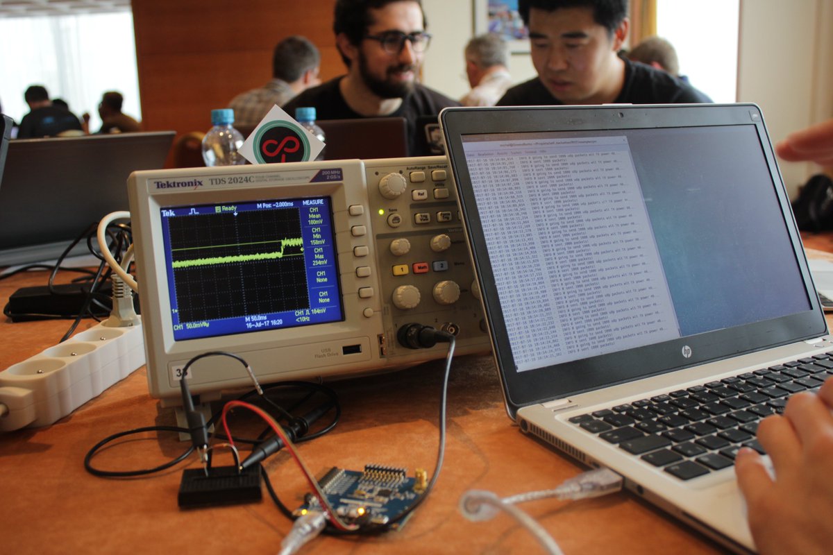 RIOT_OS's tweet photo. RIOTers @ietf #IETFhackathon . Thanks @CiscoDevNet! #IETF99 #IoT #OpenWSN #TSCH #ICN #NDN #OpenStandards https://t.co/reOdn9IYS2