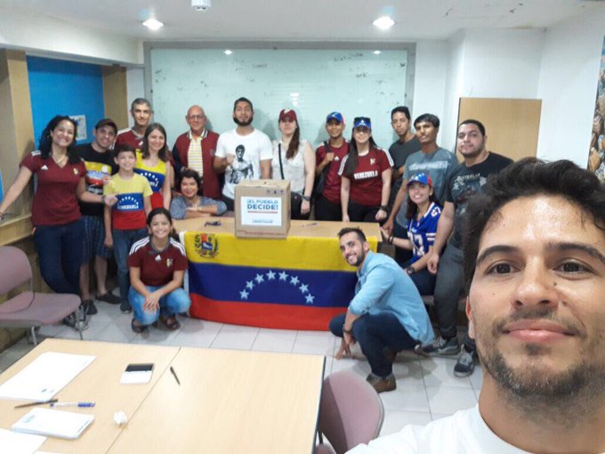 View image on Twitter